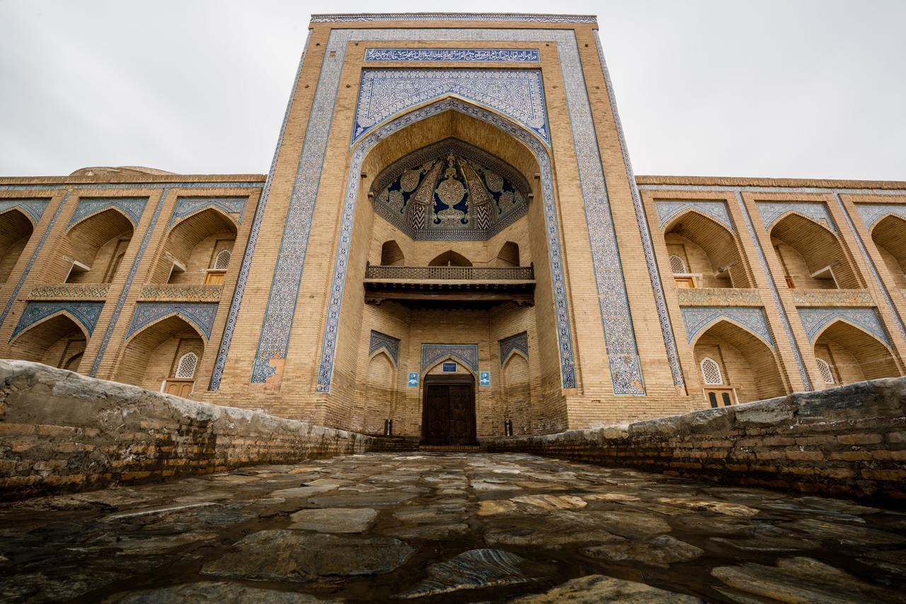 Orient Star Khiva Hotel- Madrasah Muhammad Aminkhan 1855 Exterior photo