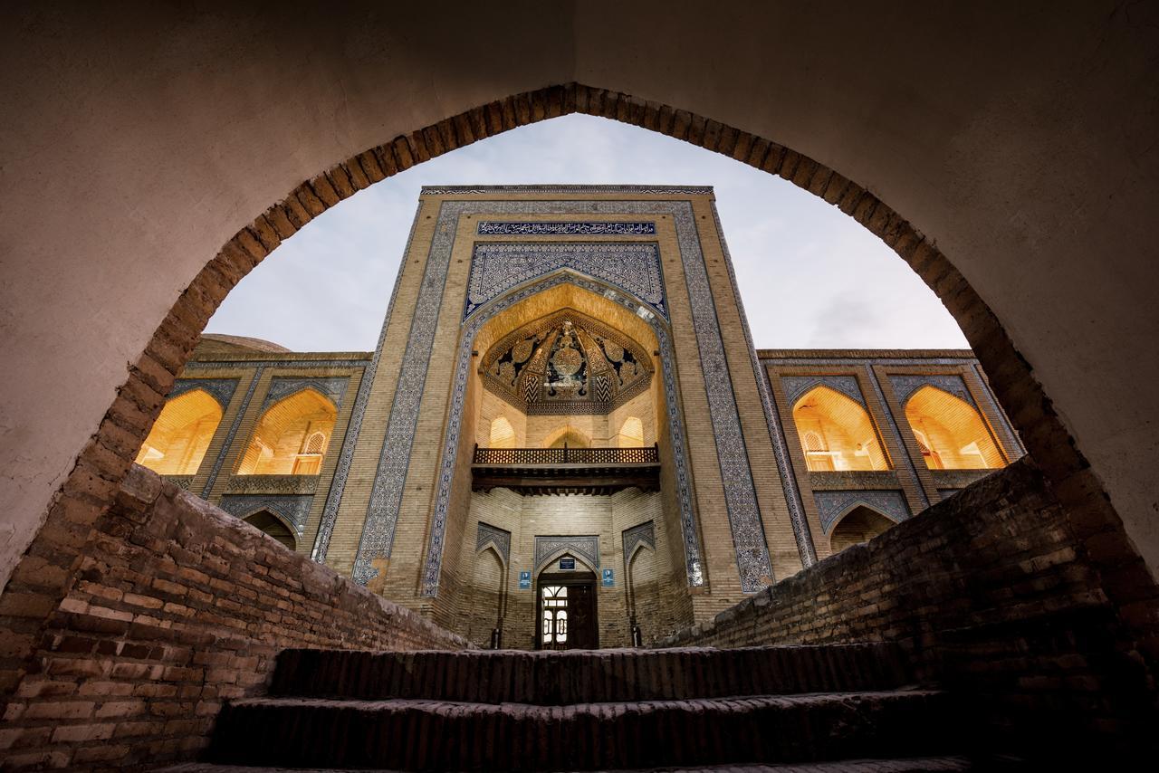 Orient Star Khiva Hotel- Madrasah Muhammad Aminkhan 1855 Exterior photo