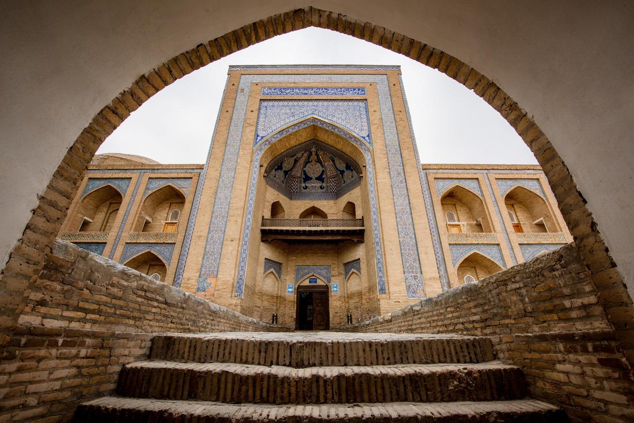 Orient Star Khiva Hotel- Madrasah Muhammad Aminkhan 1855 Exterior photo